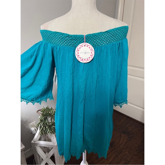 NWT On or Off Shoulder Flowy Top w/ Lace Fringe Detailing Size Small - Picture 2 of 7